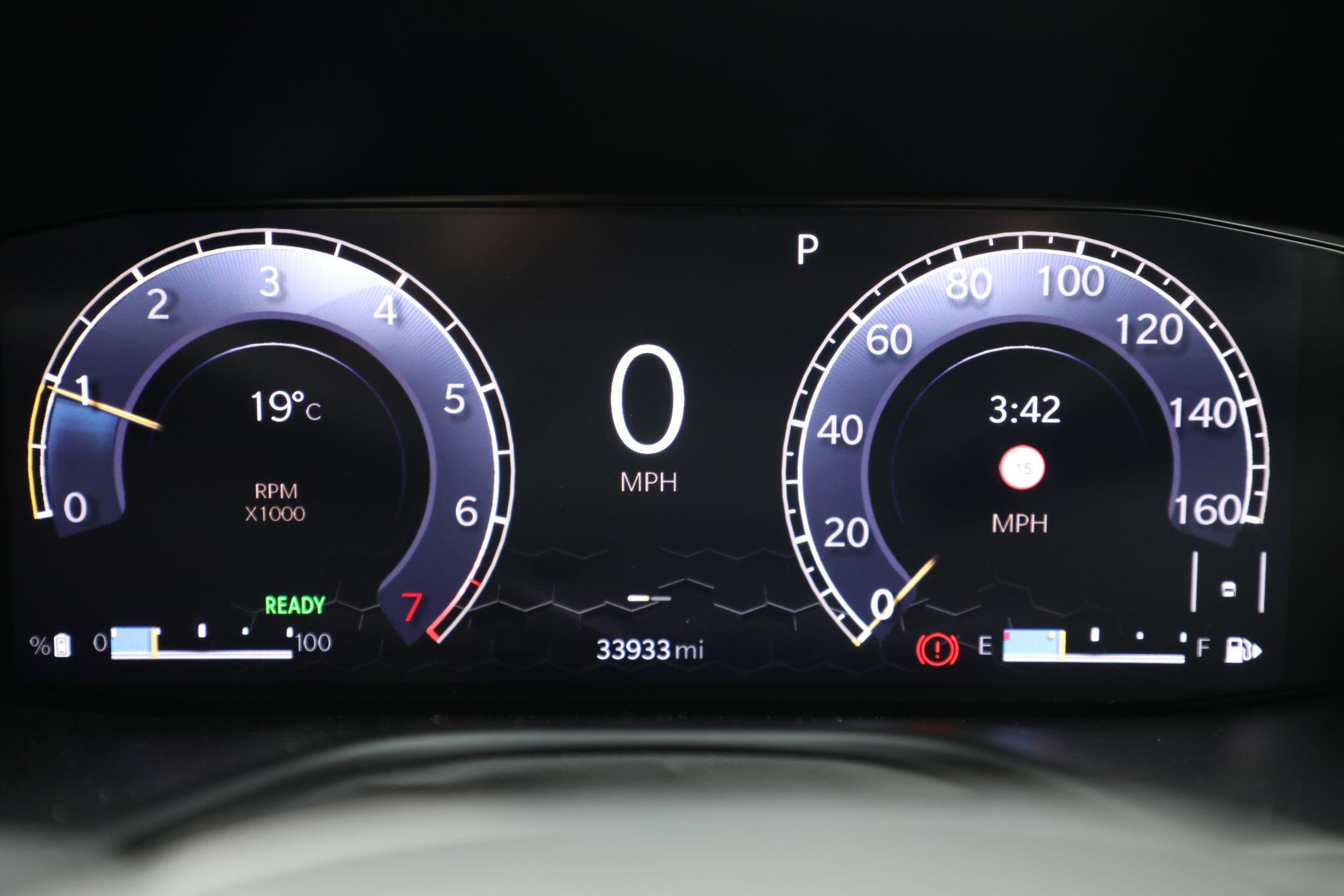 Large vehicle image